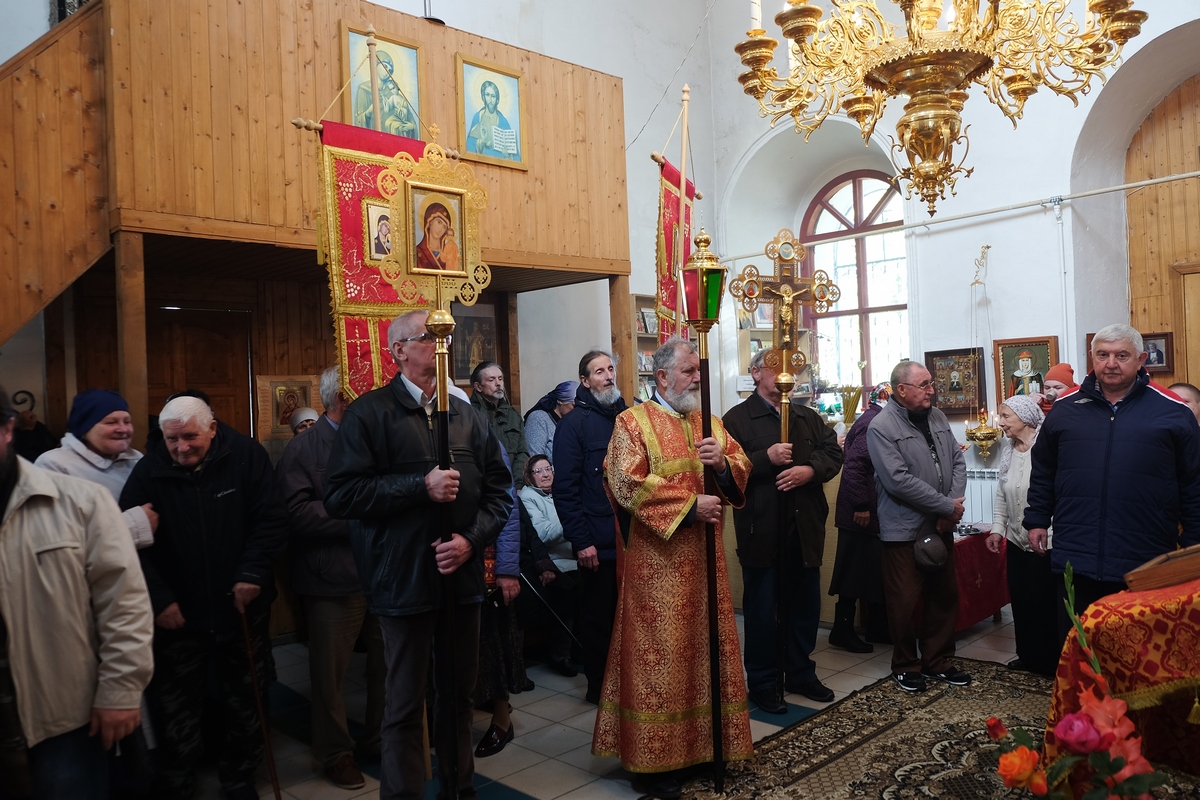 Богородицерождественский храм с Суворово Волоколамский район